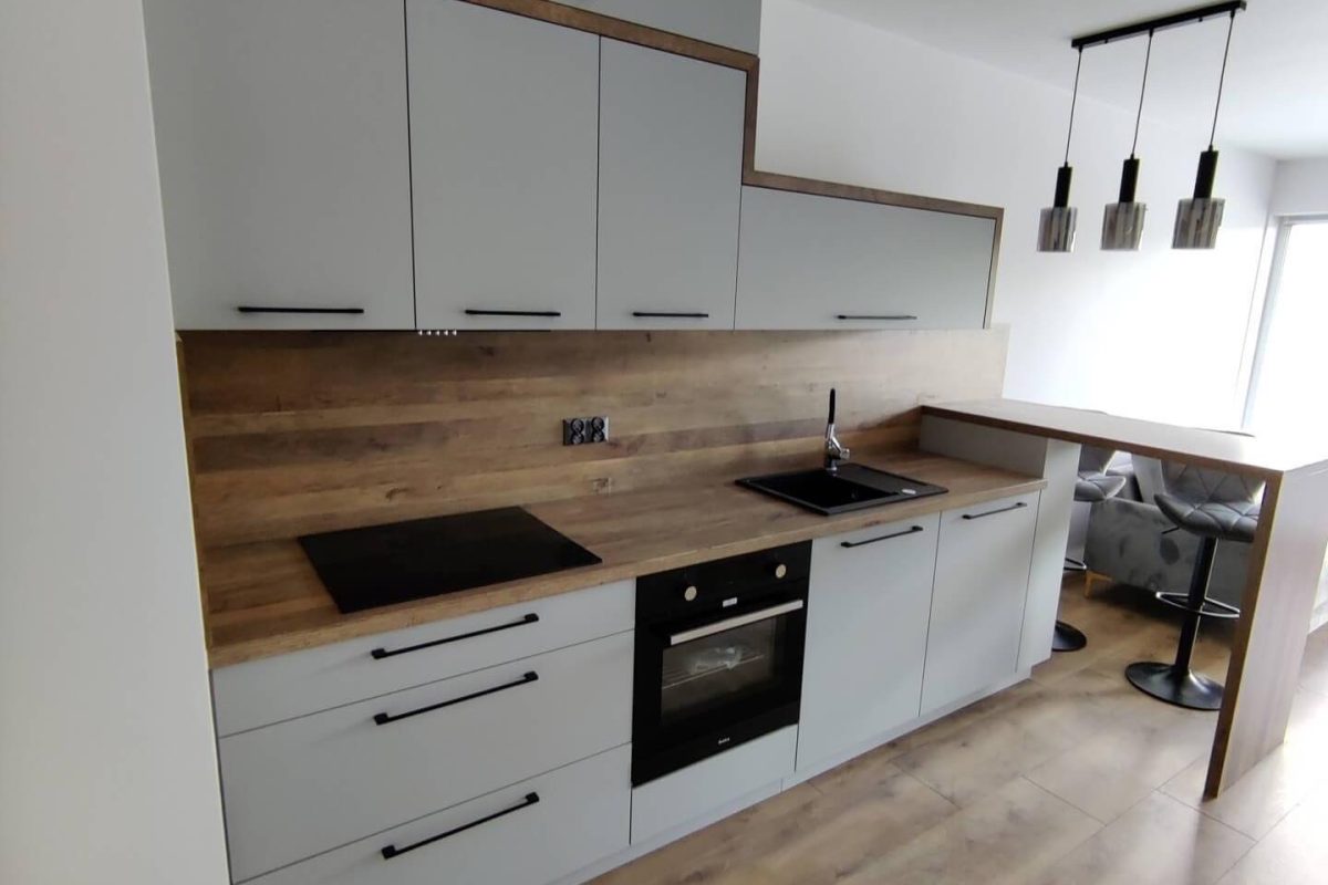 29B8C219-9286-45B4-9470-1AA2D815A930