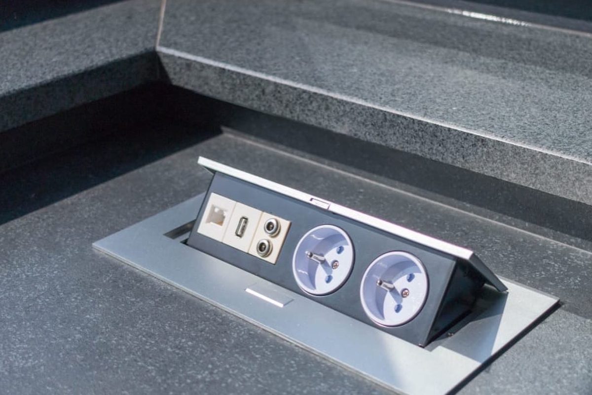 4C2A6BEC-2974-4D24-AF90-1D64472BC79C