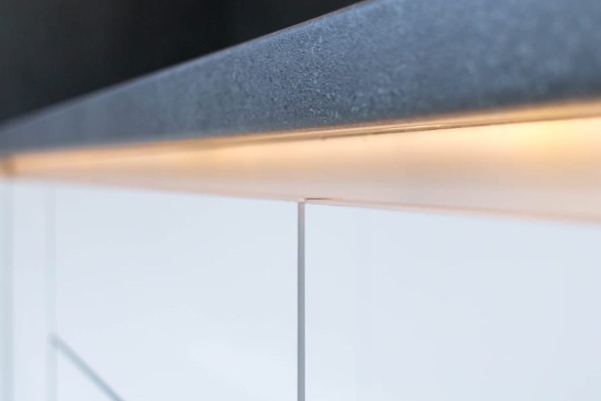 8B5E5696-3D5E-44EF-A0AB-6F81C5114C98