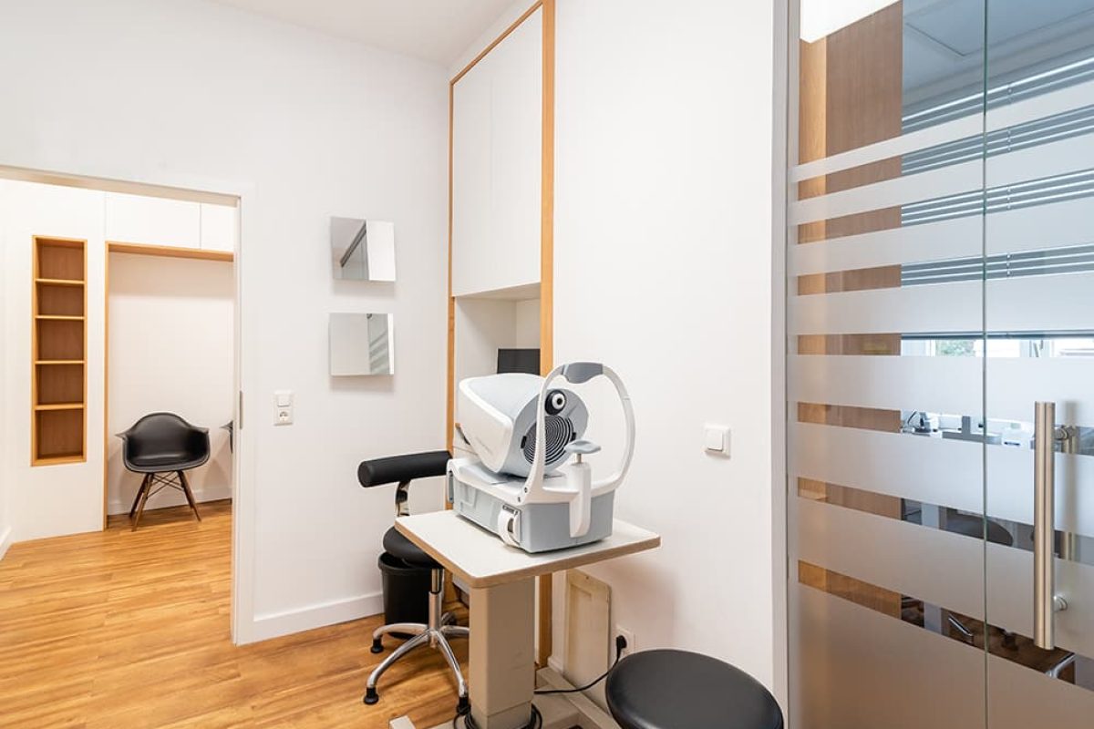 Planquelle_Augenklinik_Sehtest